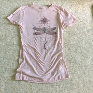 Aeropostale graphic tee!!